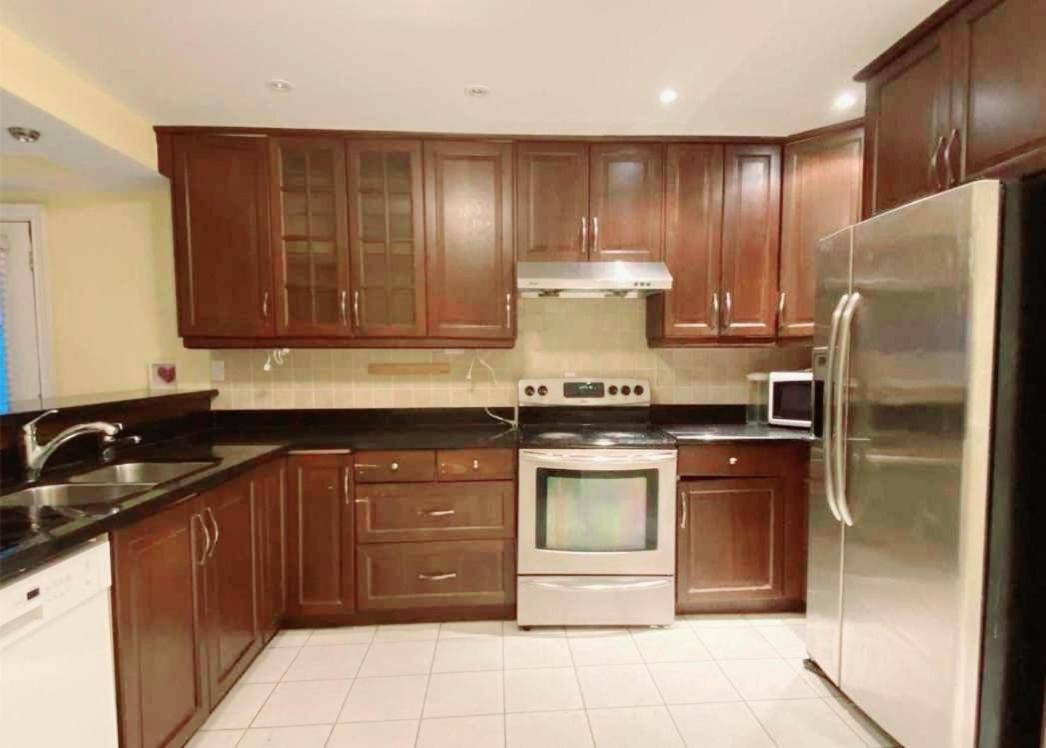 Beautiful Room At Yonge And Sheppard And North York Centre Τορόντο Εξωτερικό φωτογραφία